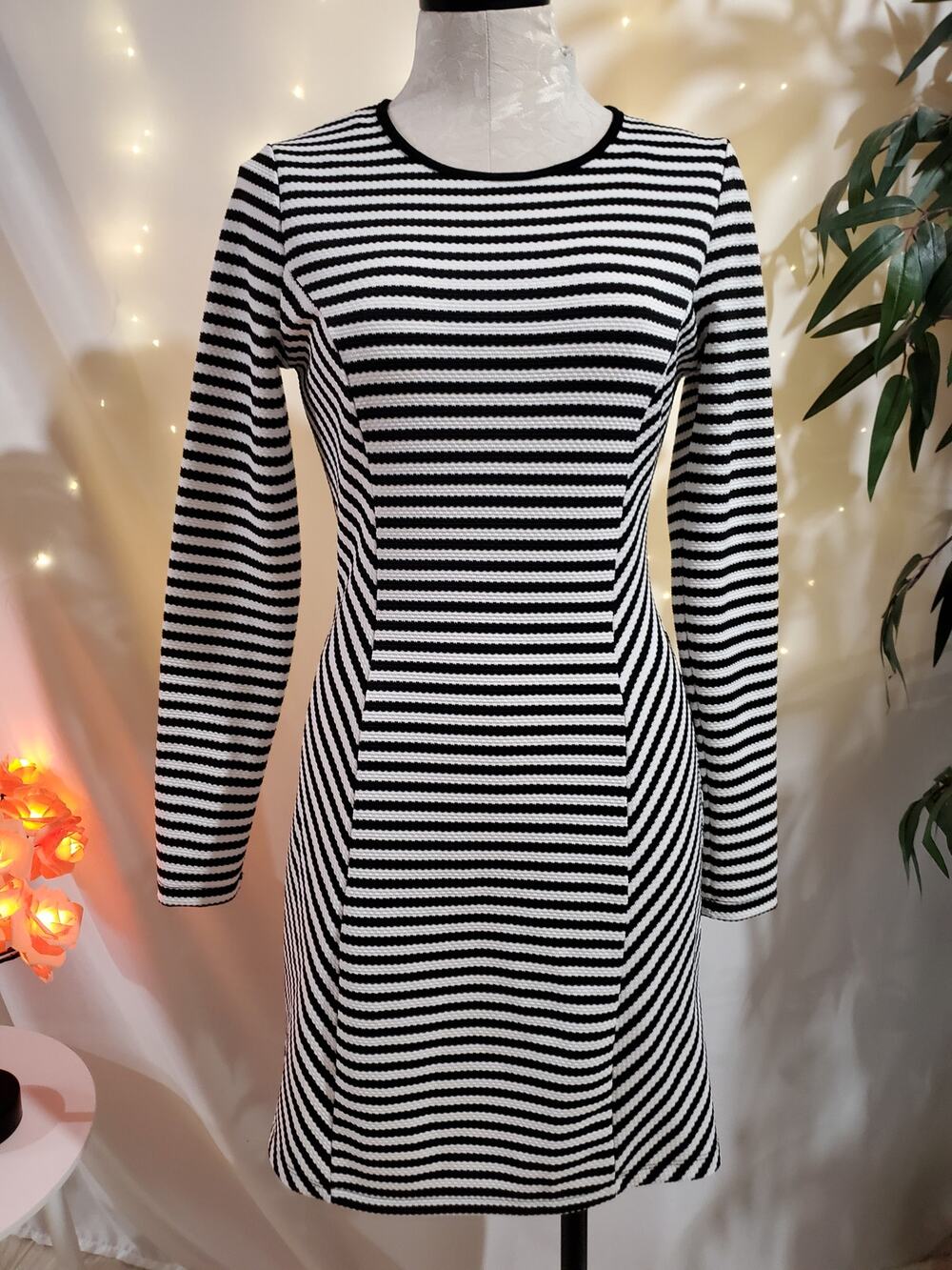 ModCloth Sunny Girl Womens Striped Long Sleeve Sheath Dress Size S Black White